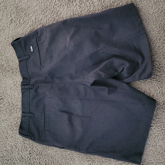 Cintas brand work shorts size 34 - Picture 2 of 2